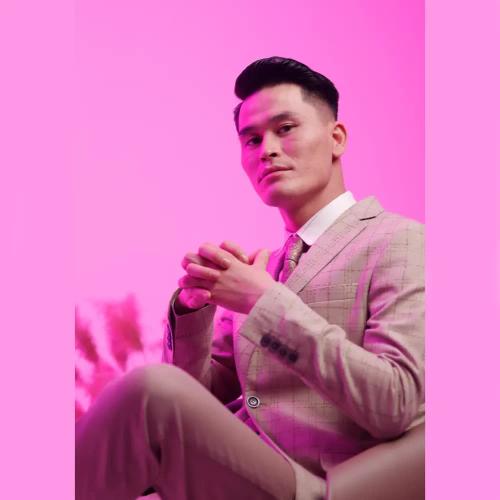 Әділет Оразалиев - Түс