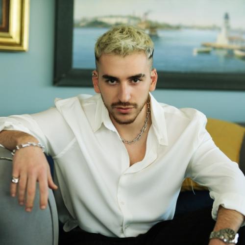 KENAN - Umursamaz Darbeler