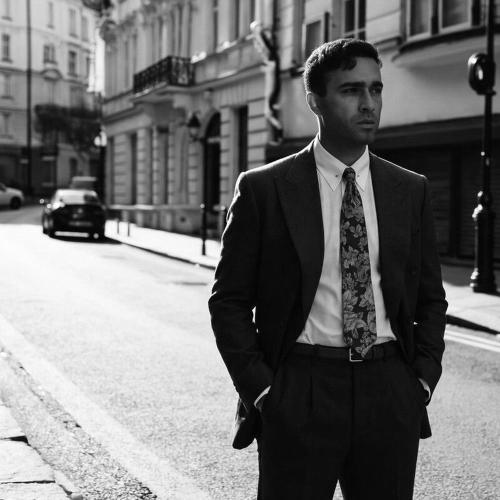 Mert Demir - Çırılçıplak