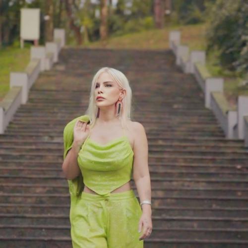 Ömür Gedik - Özlüyorum İkimizi