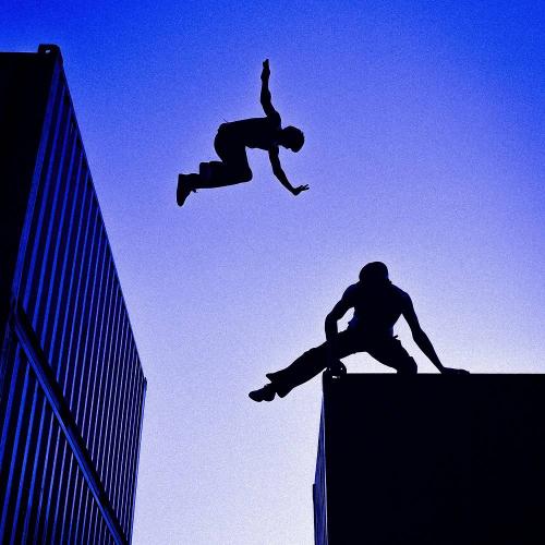 SATOMIC - RUN THE STR33TS