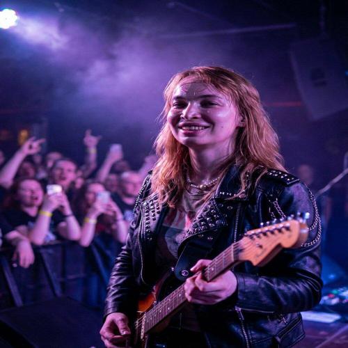 Tina Kann - жар под кожей