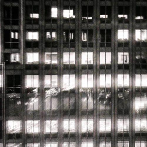 Yung Ouzo - Güvenemem