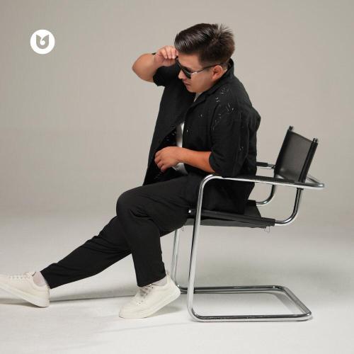 Жасурбек Мақсұтұлы - Күліп қарадың