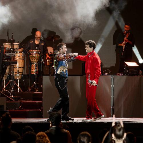 Murat Dalkılıç & Alisher - Estiğimin Rüzgarı