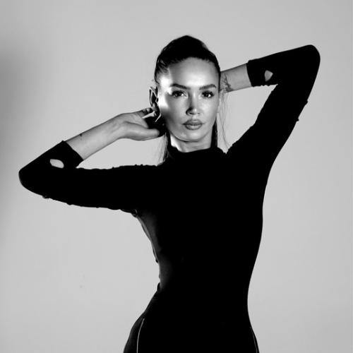 Aslı Tan