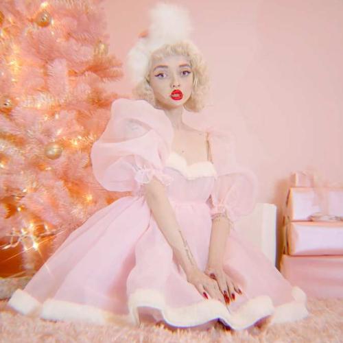 Glume - Santa Baby
