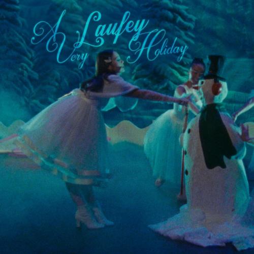 Laufey - Santa Baby