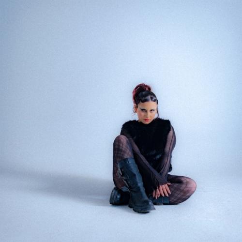 Öykü - GÖRDÜĞÜN SANRILAR