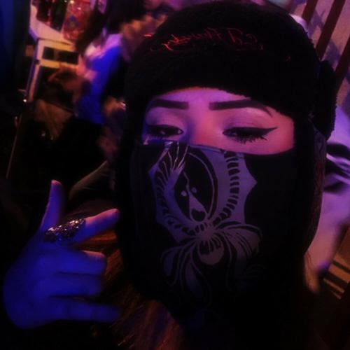 vtze archive, Mc Ster - MONTAGEM DIAMANTE ROSA (SLOWED)