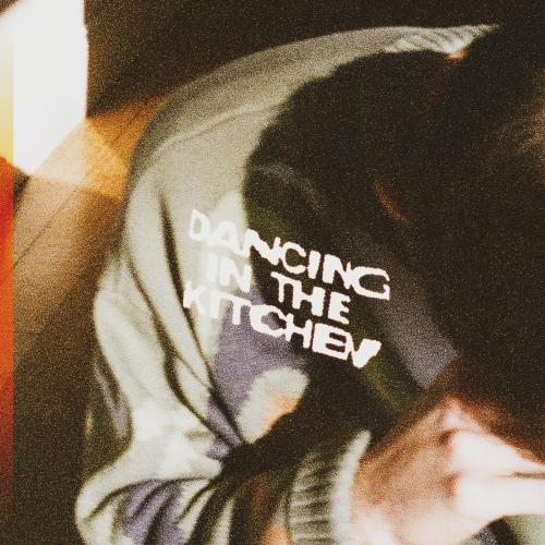 Zachary Knowles - dancing in the kitchen