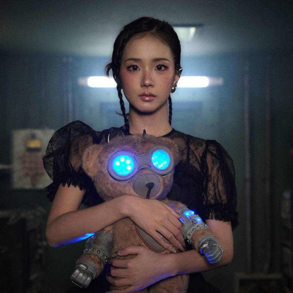JISOO - CLICK